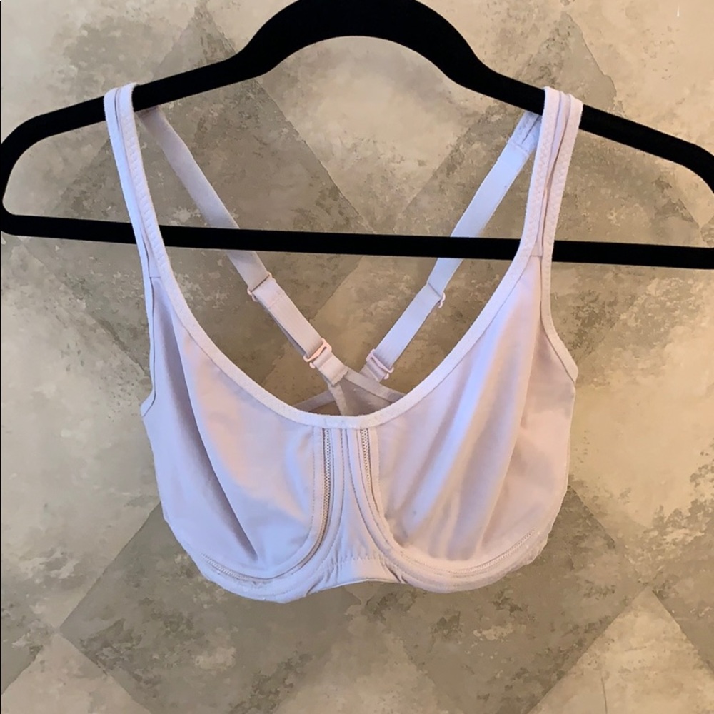 Lululemon bra